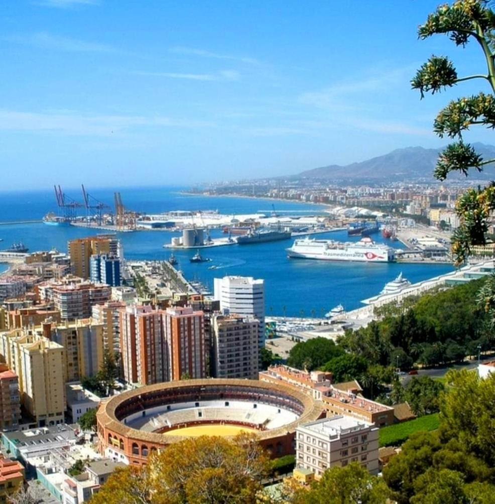 Luxury Beachfront Apartment With Pool, Sauna, Fitness And Gym In Province Malaga, Andalusia Mijas Kültér fotó