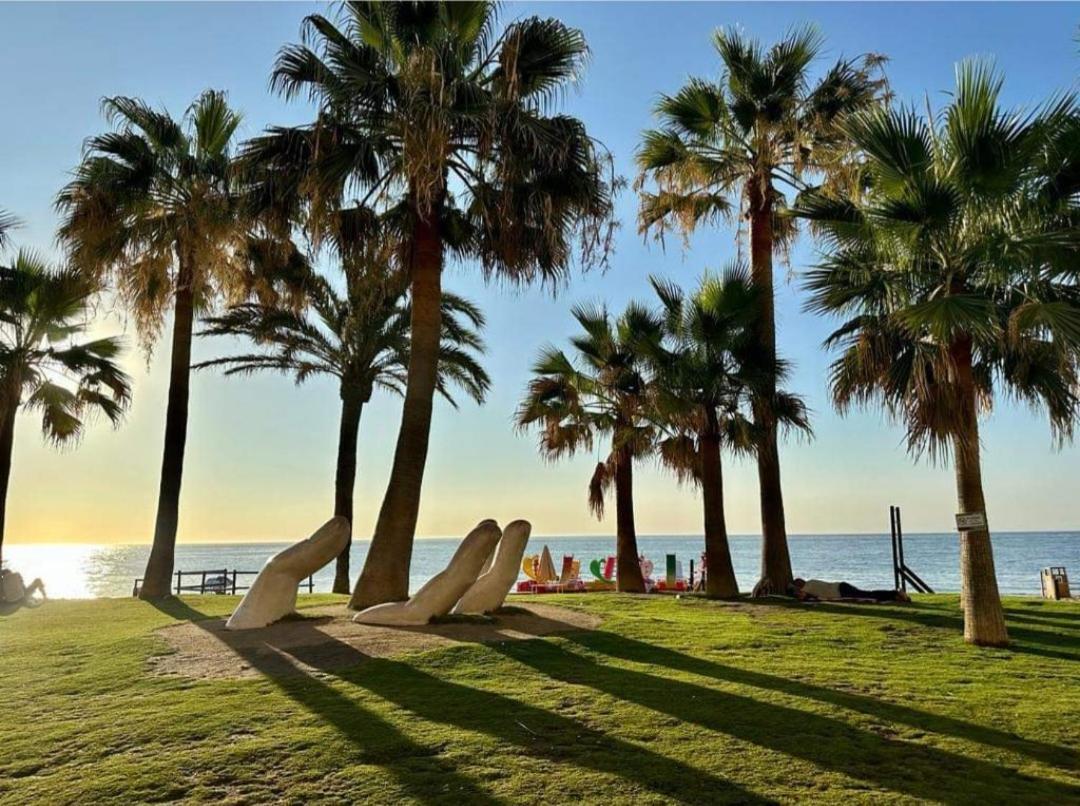Luxury Beachfront Apartment With Pool, Sauna, Fitness And Gym In Province Malaga, Andalusia Mijas Kültér fotó